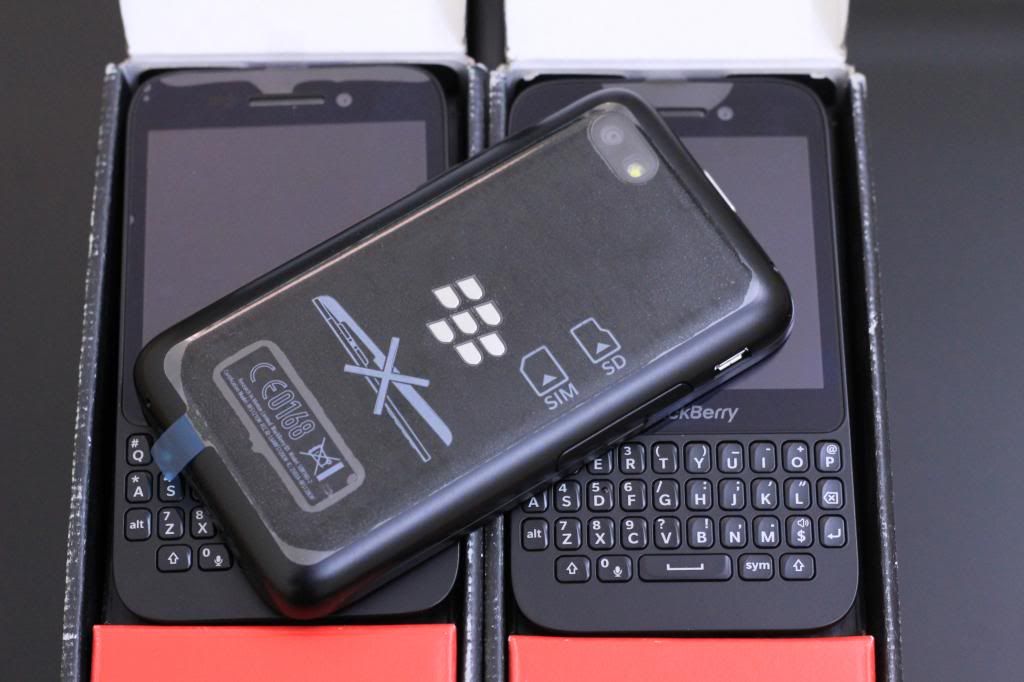 blackberry hàng hot . Z10 new fb  , Q10 , 9900 like new, 9780 ,9700 virgin cực độc . - 17