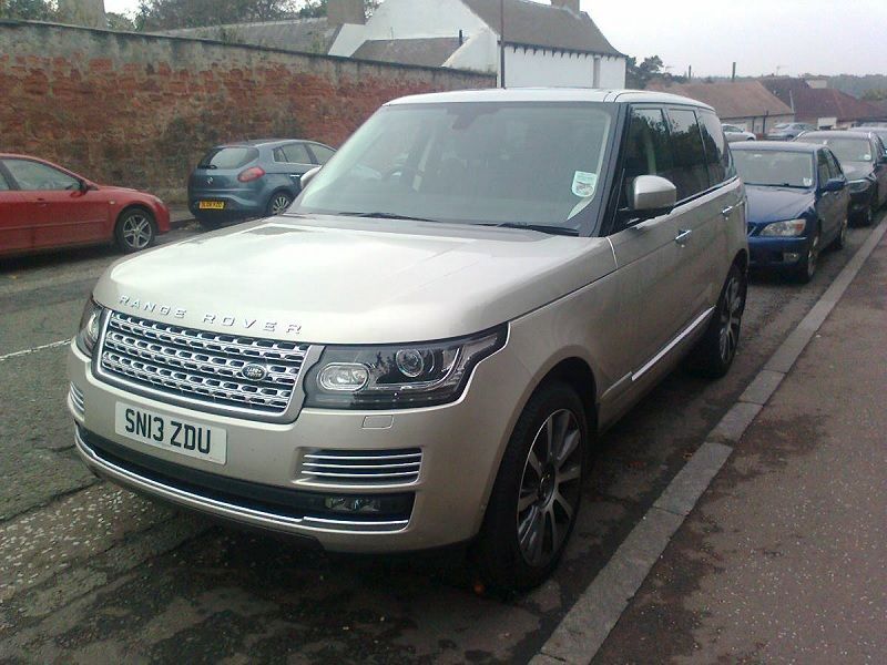 http://i1205.photobucket.com/albums/bb428/JohnSandie/CSRangeRover_zpsd7780d6a.jpg