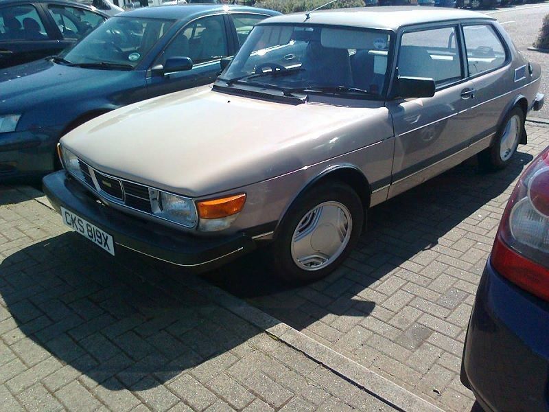 http://i1205.photobucket.com/albums/bb428/JohnSandie/SAAB99_zpsb9de6e1d.jpg