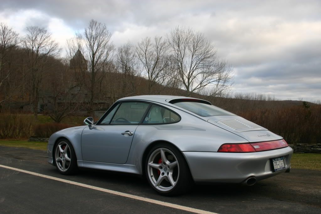 993 Carrera 4S my mistress with wide hips
