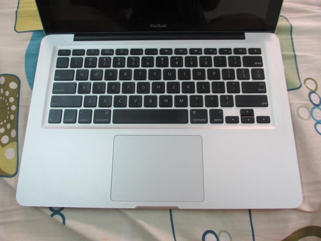 Macbook pro 13 inch late 2008 giá rẻ cho AE đây nữ xài kĩ - 1