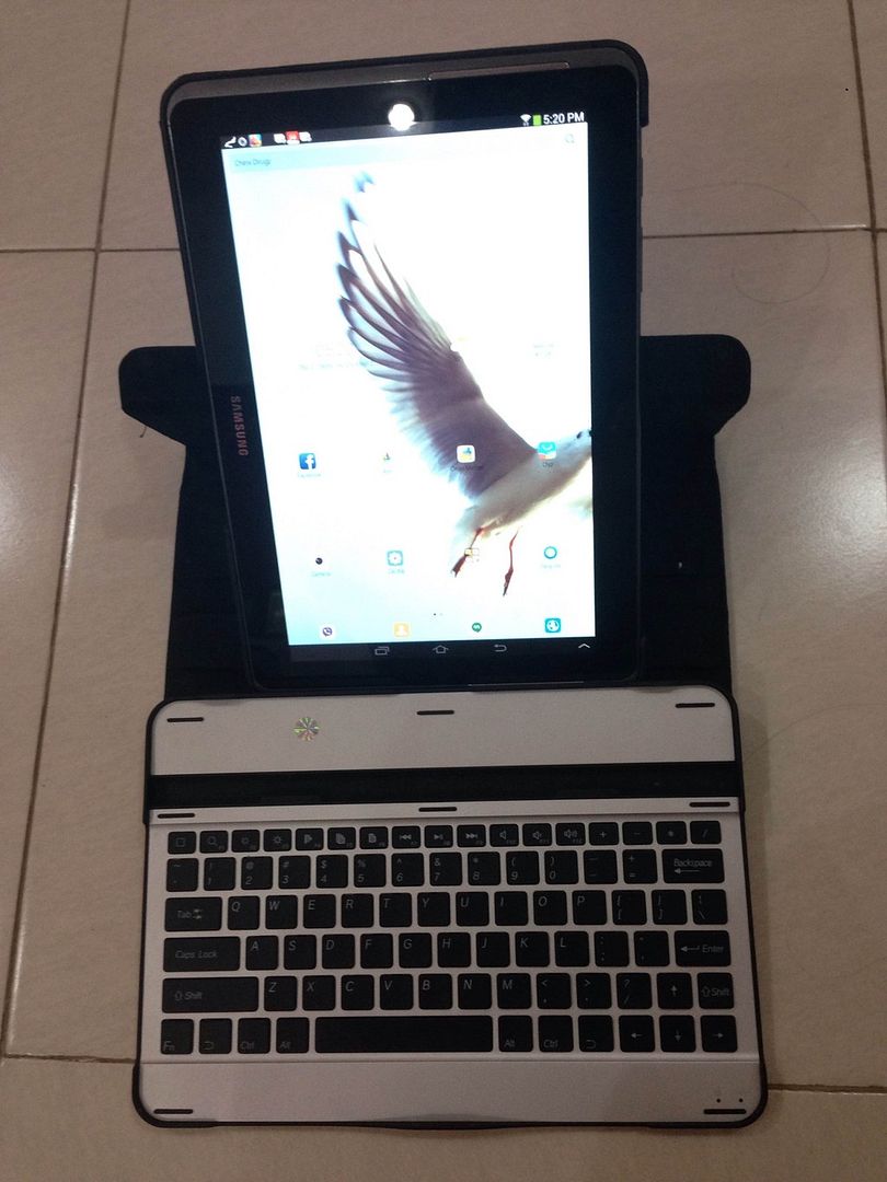 Máy tính bảng SAMSUNG TAB 2 10.1 có kèm bàn phím như laptop ( có hình ) FULLBOX - 4