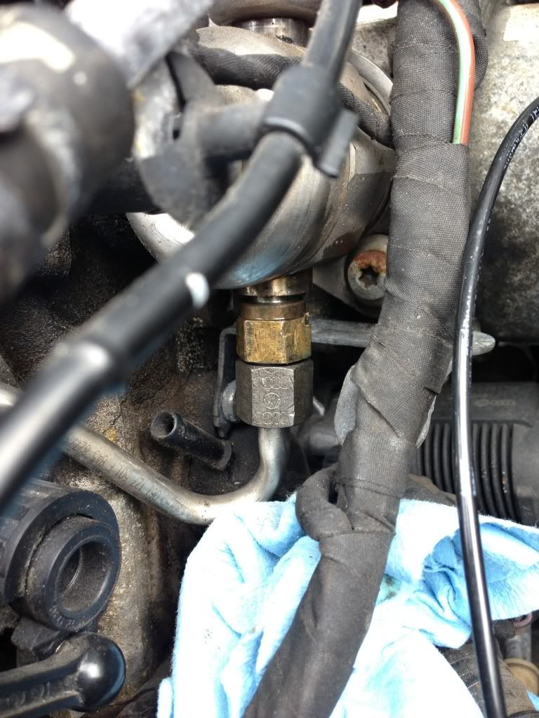 TSI Intake Manifold Removal DIY + Valve Cleaning Page 13 VW Vortex