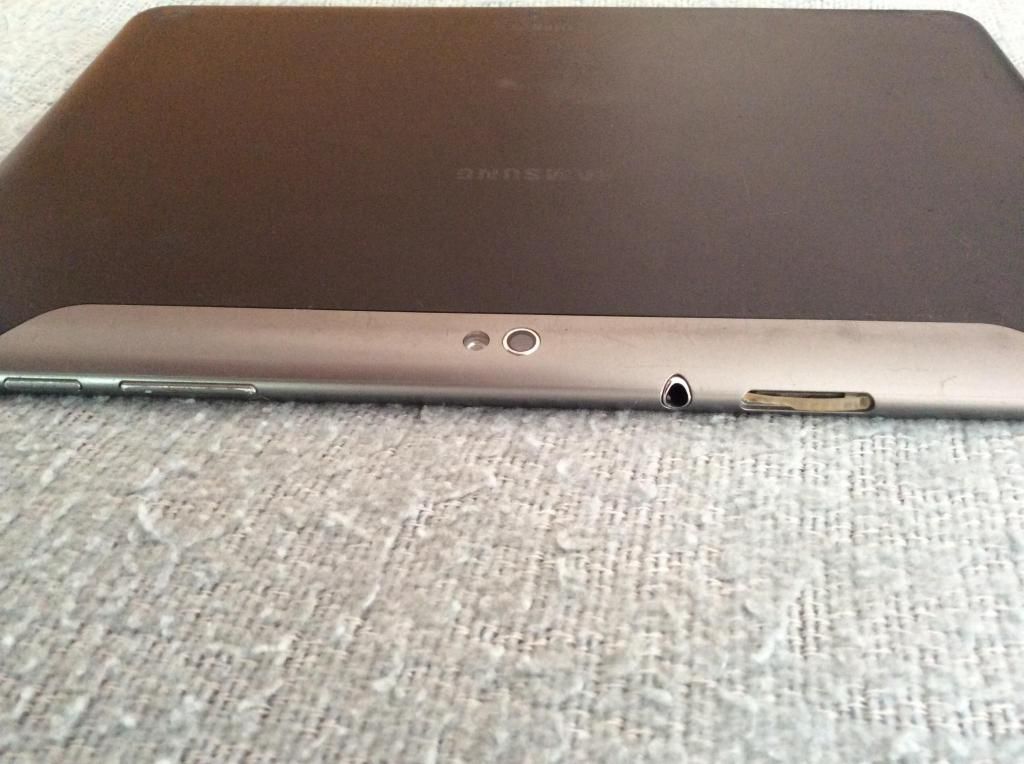 Bán 2 máy tính bảng Sámung+ Acer - 2